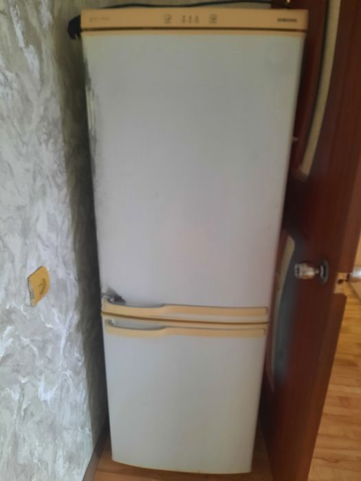 Холодильник бесплатно