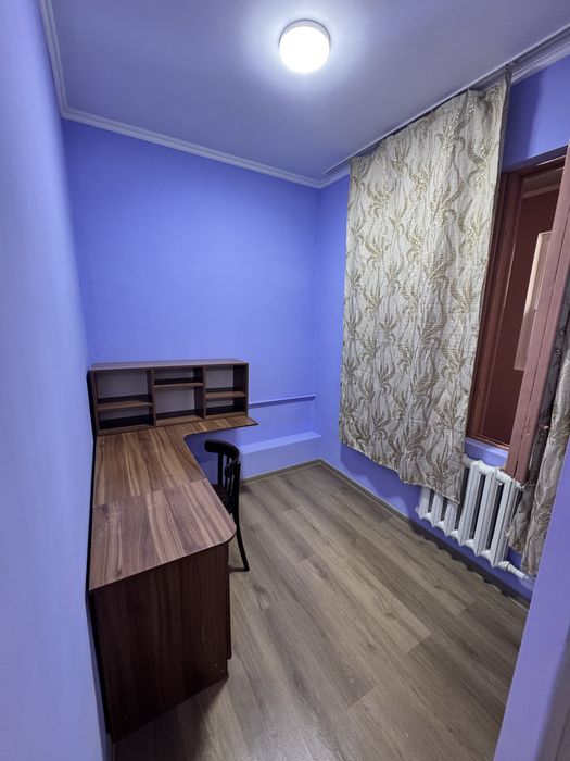 3в4/1/4 Базар Кадышева! Ориентир задняя сторона 61-й школы! Халк банк!