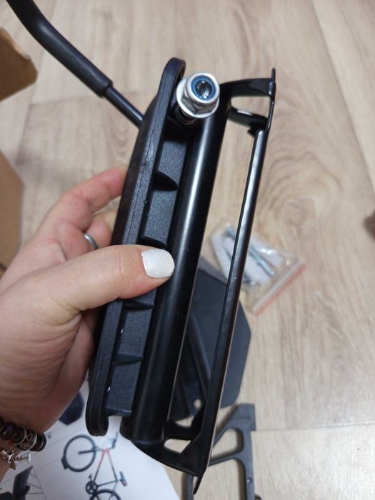 Крепление для велосипеда вертикальное