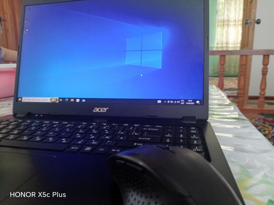 Noutbuk acer   siz izlagan