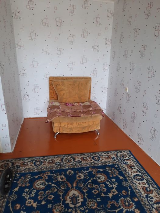 Сдам 2ком квартиру в районе 10 школы