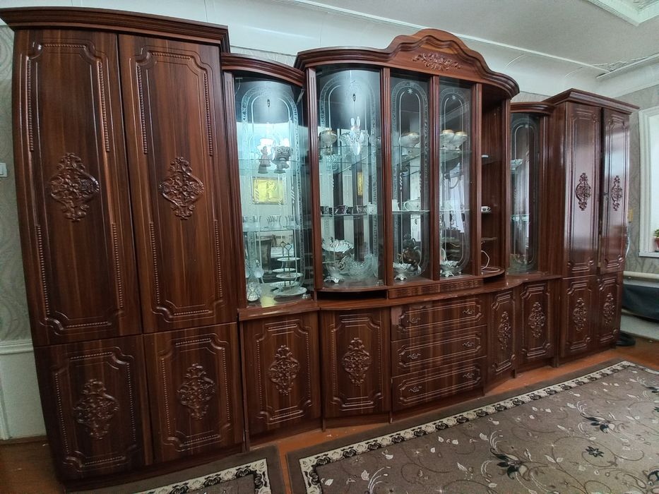 Стенка дизайн красивый широкий высокий