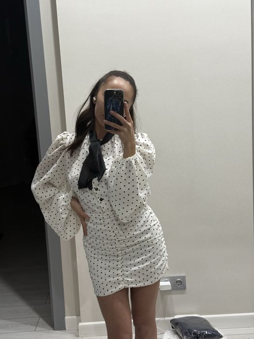 Платье в горошек 42-44