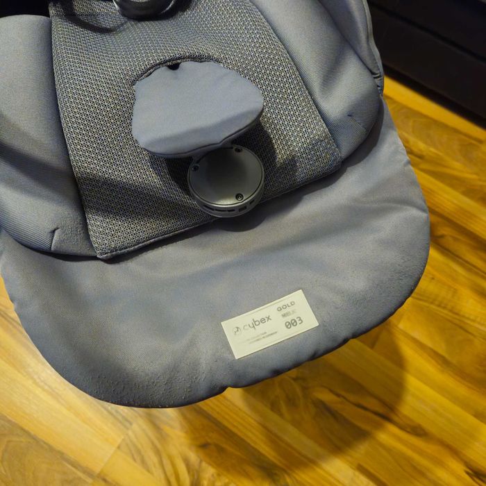 Бебешка количка Cybex Melio + стол за кола Cybex Aton Basic с адаптери