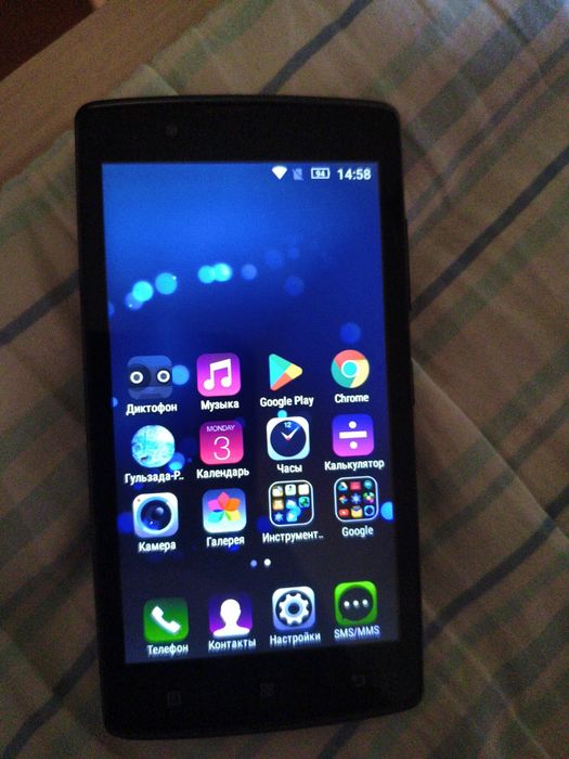 Продам смартфон Lenovo A2010-a