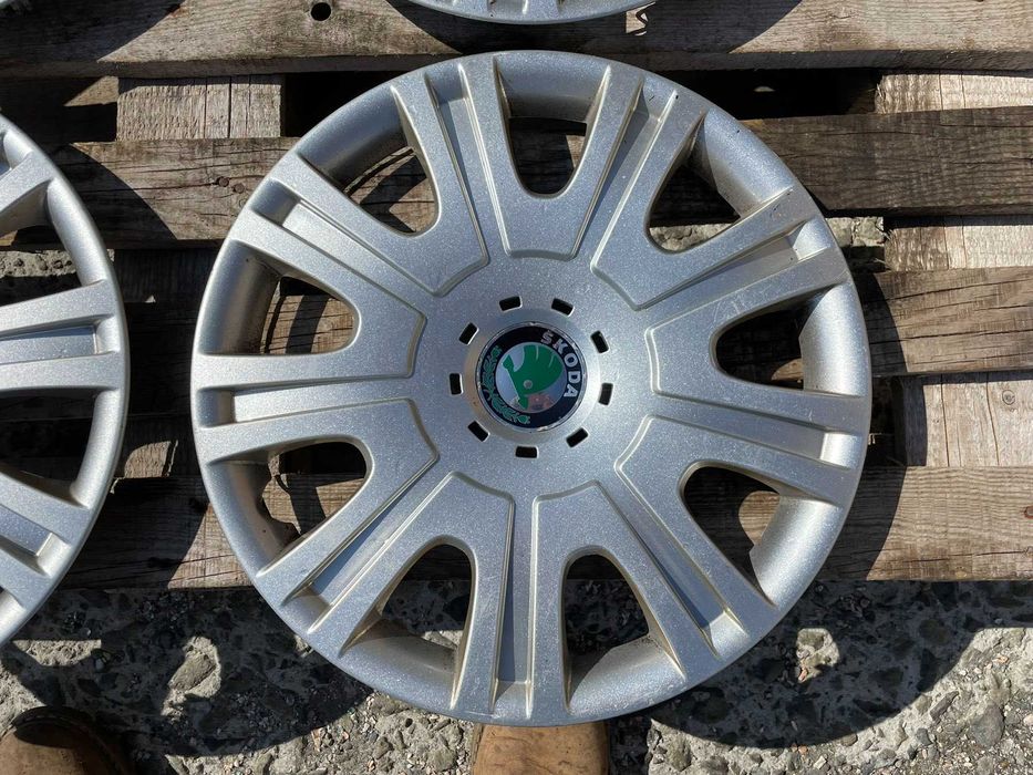 15 цола Тасове SKODA Fabia Octavia 1Z0601147E Оригинал