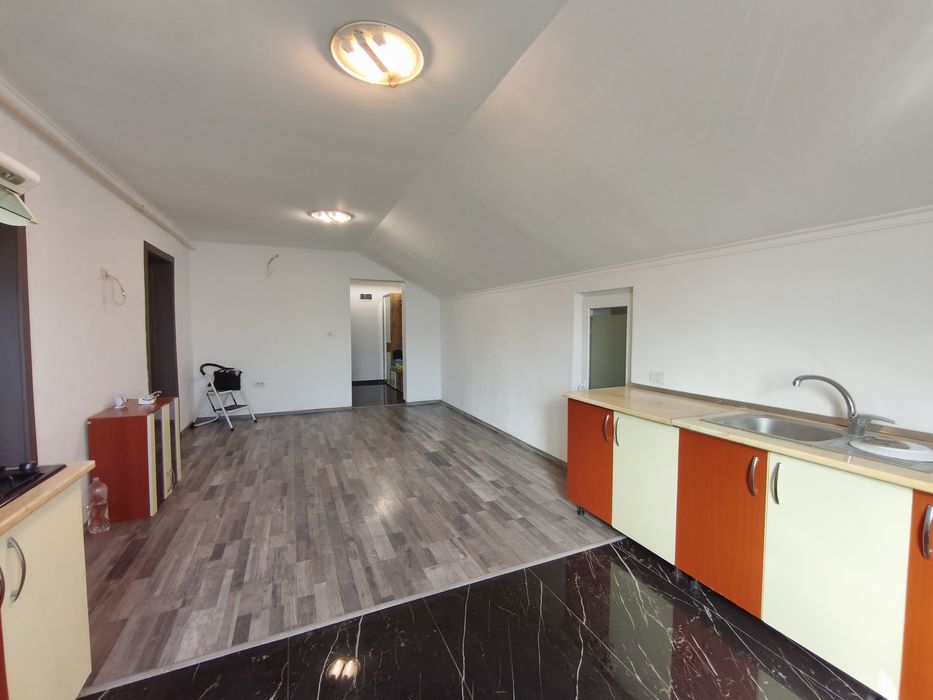 Apartament in bloc nou,4 camere,parcare,Vlaicu