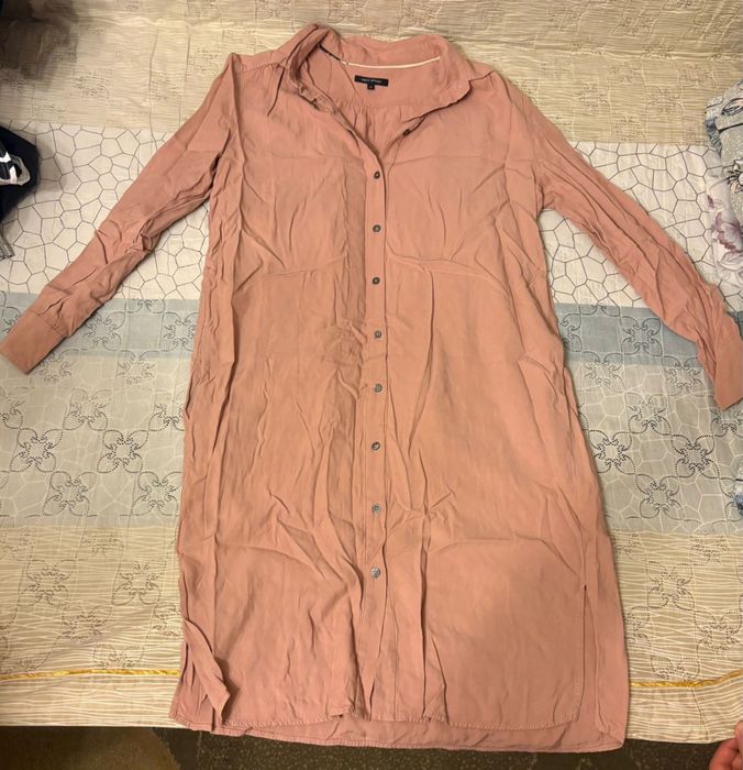 Брендовые вещи…………