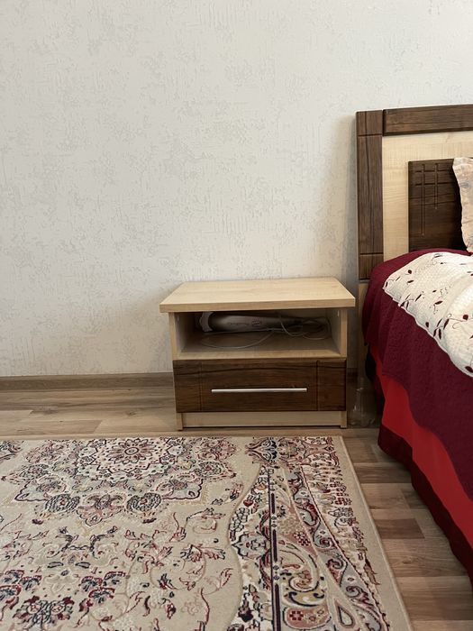 Продам спальный гарнитур