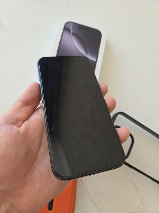 Apple iPhone 16 Pro