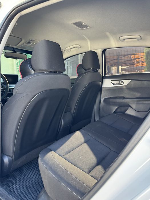 Kia Cerato 2023