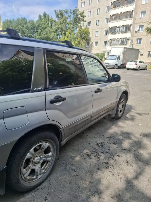 Продам Субару форестер 2003 год 2.5л автомат
