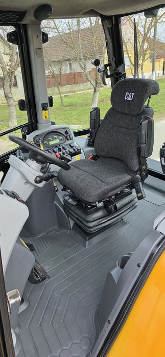 Cupă furci paleți  Buldoexcavator  Caterpillar 432