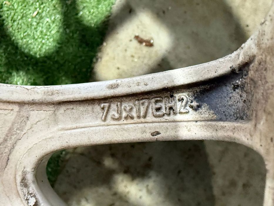 JANTE MINI COOPER R17 / 4x100 / R56 LCI / 205/40 ZR17 / 7JX17EH2+ / + CAUCIUCURI (X4)