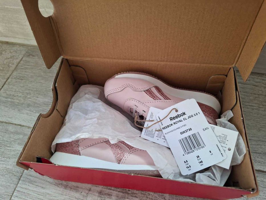 Детски обувки риибок роял 25 номер