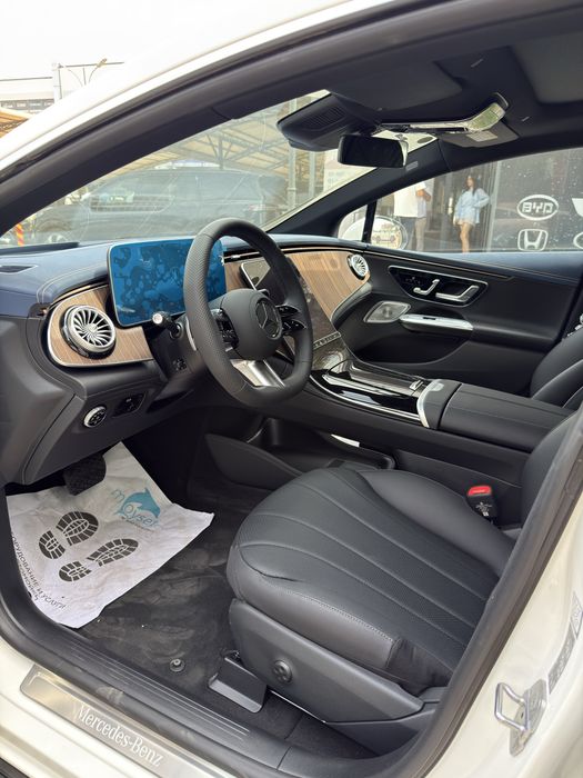 Mercedes-Benz EQE 500 4matic Full 2025