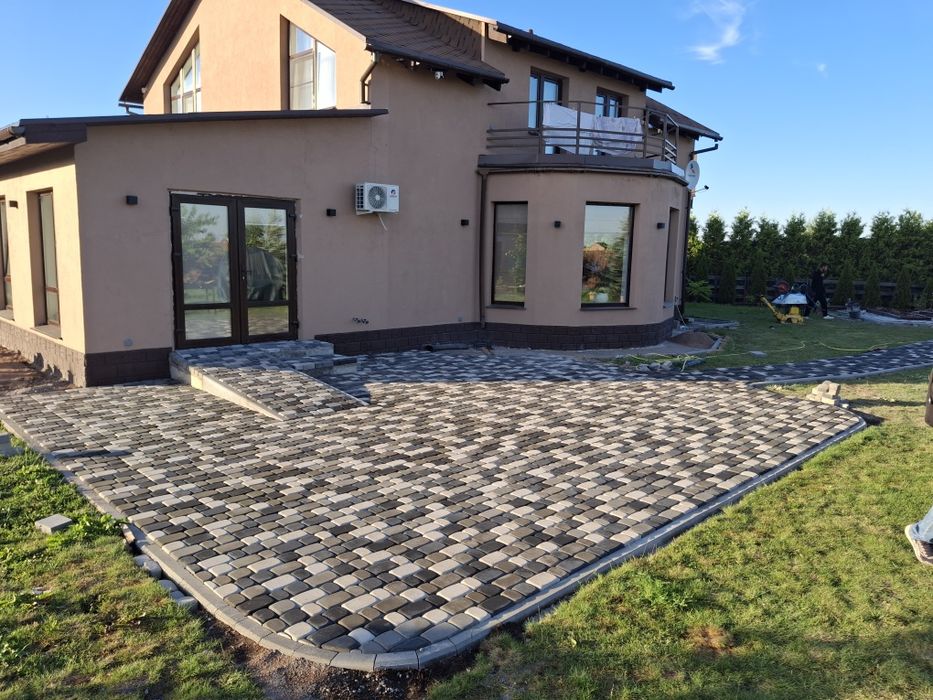 Укладка тротуарной плитки