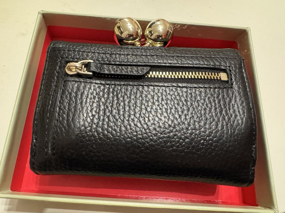 Оригинално кожено, черно портмоне в черен цвят