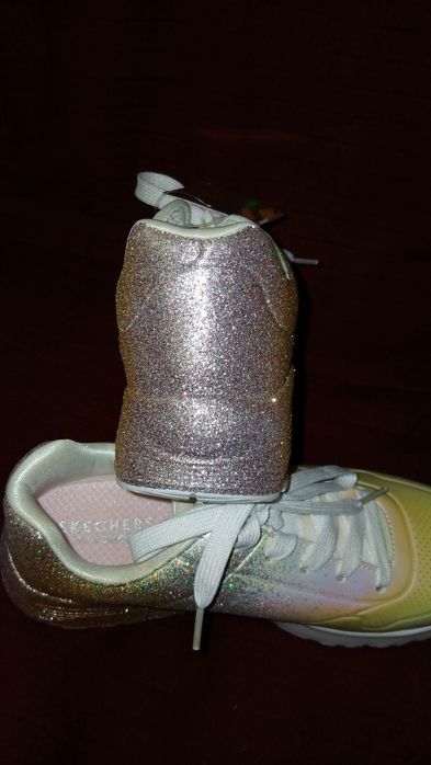 Из США, женские кроссовки от бренда Skechers Street™ Uno Lite