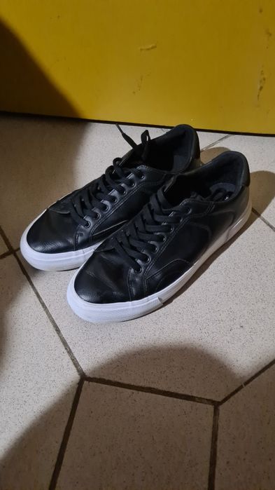 Мъжки обувки маратонки 45 номер