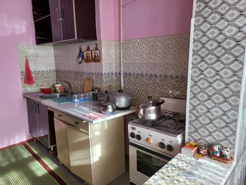 Сотилади срочно 2 хонали кв