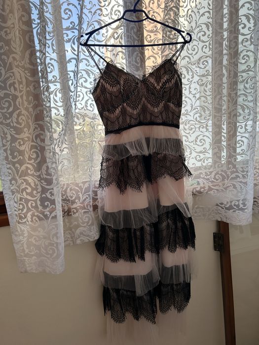 Продам платье красивое