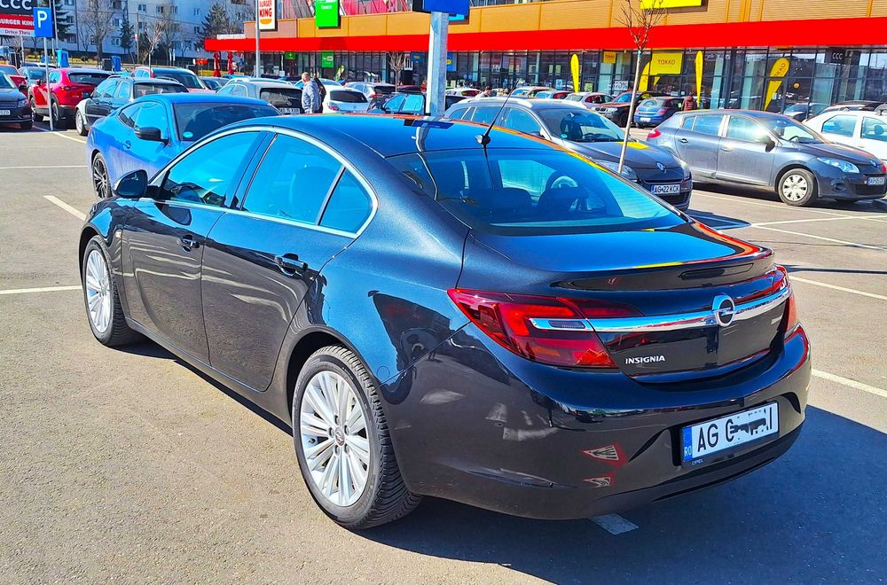Vand Opel Insignia, benzina ,Euro 6 , Facelift , proprietar