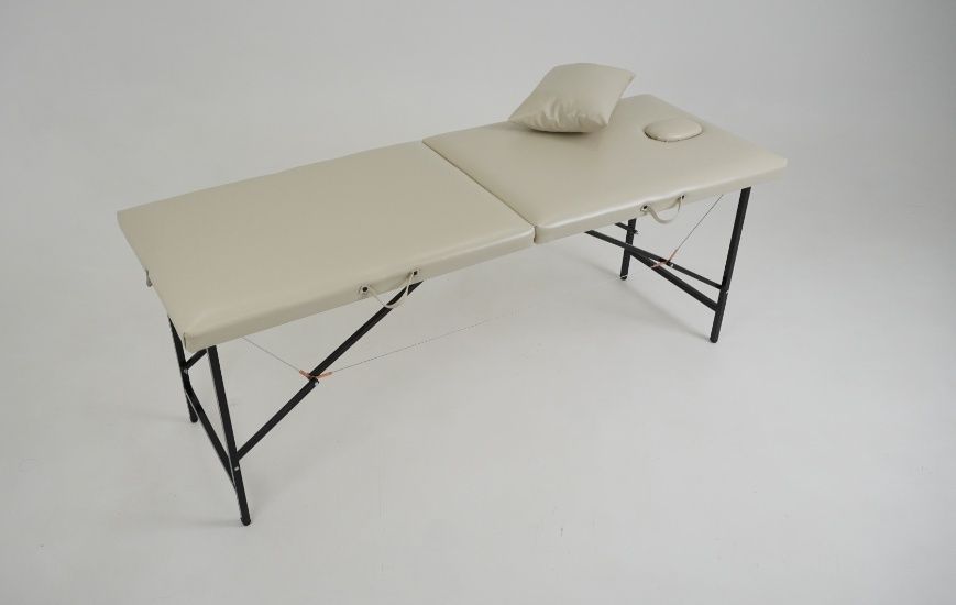 Кушетка для салона