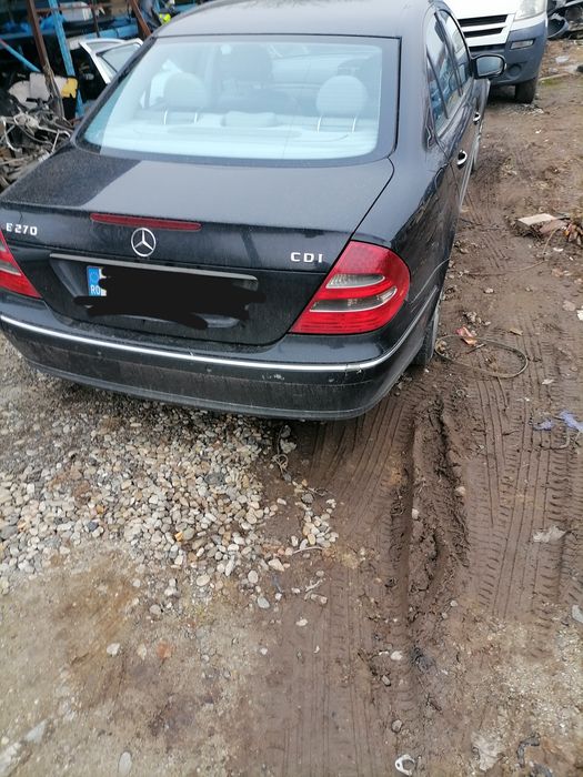 Dezmembrez Mercedes E 320cdi w211 204 cp e270cdi e220cdi
