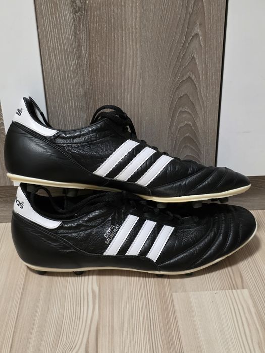 Футболни обувки adidas Copa Mundial. Без забележки.