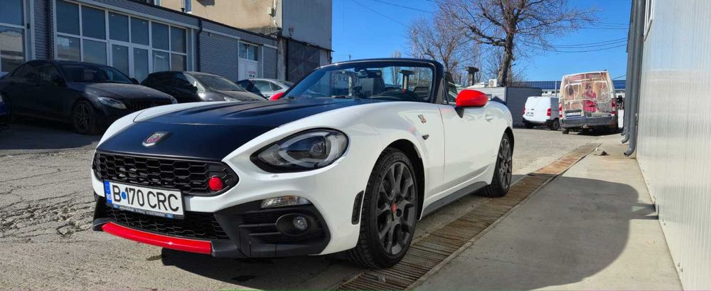 Abarth 124 Spider