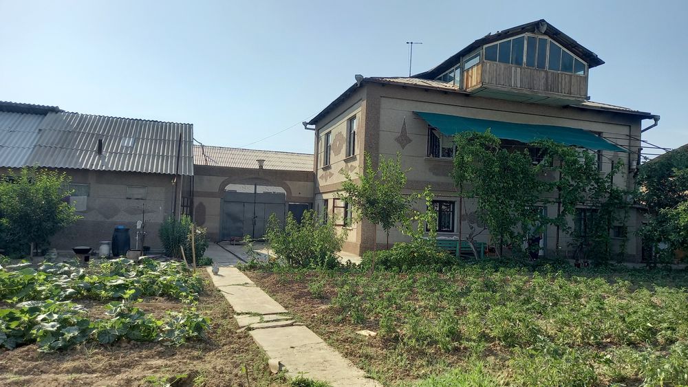 Срочно продам Бирлик улица Садокат  есть варианты.