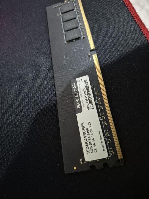 Продам ОЗУ новая Teamgroup 4GB/2400