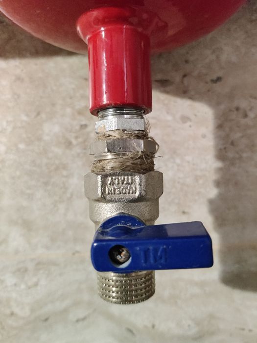 Помпа Alpha 2 L Grundfos 25 60 180