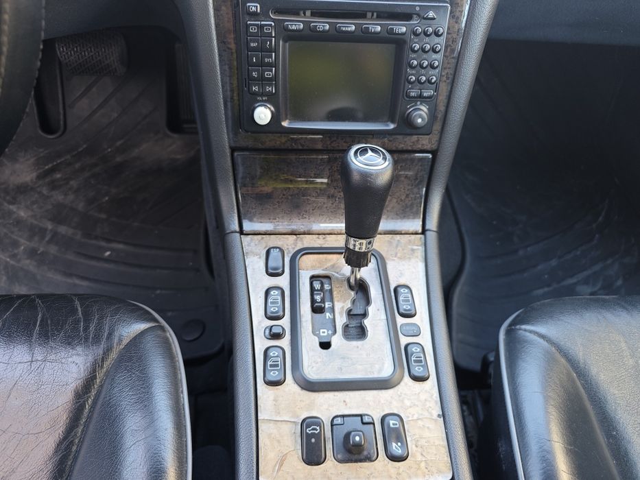 Mercedes-Benz E320 4MATIC 2001г.