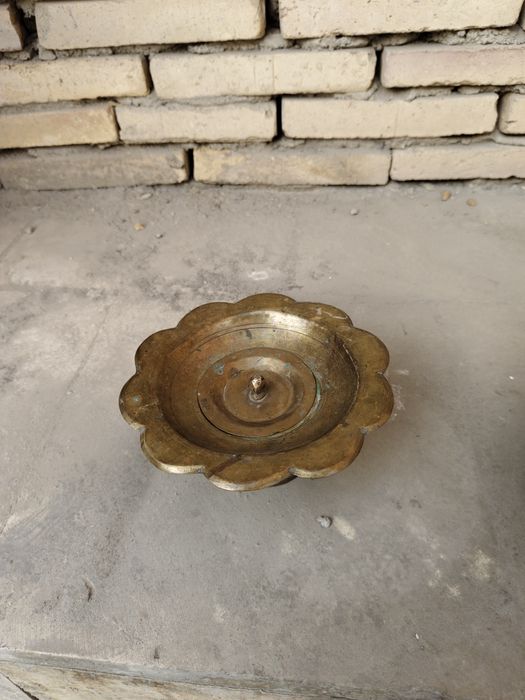 Антиквариат туфдон в отличном состоянии