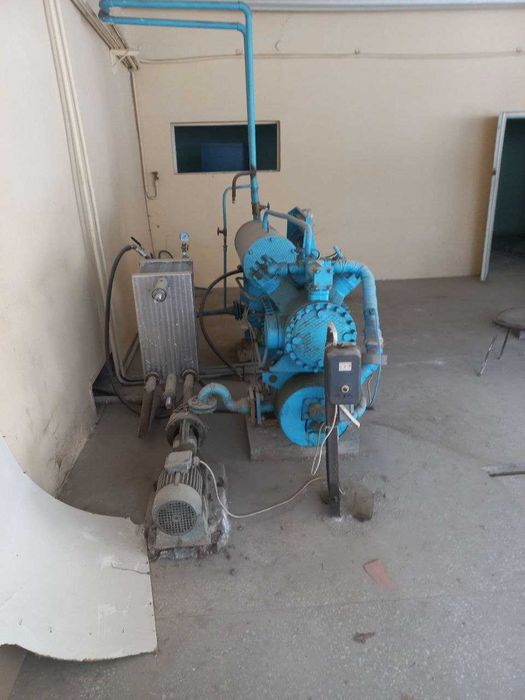 Холодильный компрессор