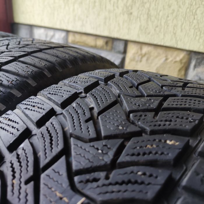 Anvelope iarna 225/45 R17 Dunlop winter sport 5