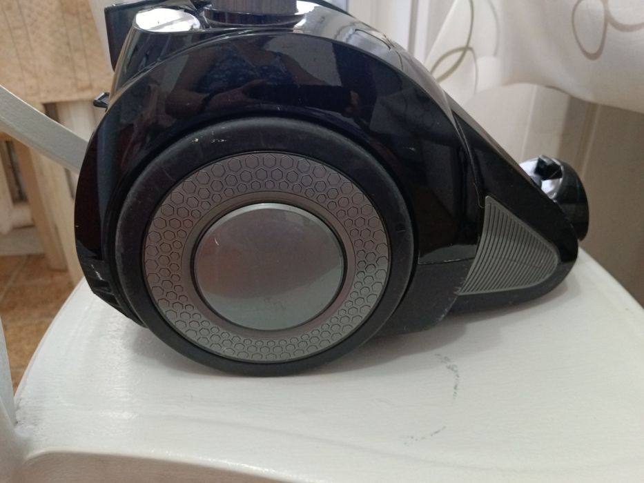 Продам б/у пылесос и фильтр для воды аквафора