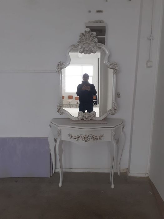 Mobilă sufragerie (salon) nouă în stil antic (Ludovic)