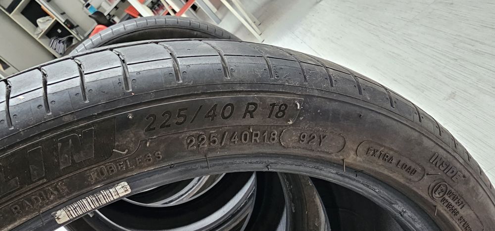 Летни гуми 225 40 18 мишелин дот 23г.