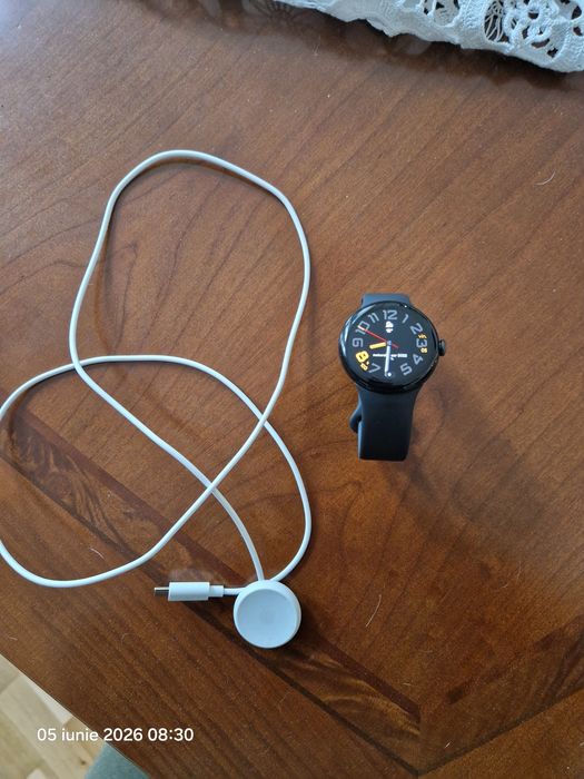 Smartwatch Google Pixel Watch 41 mm.