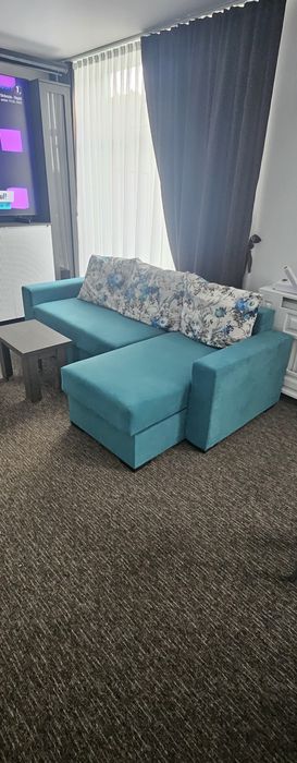 Vând coltar extensibil