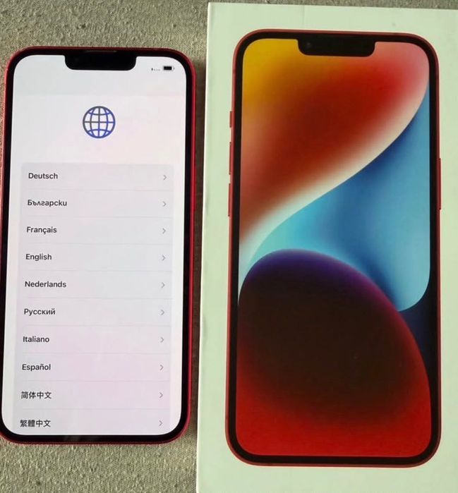 iPhone 14 product red