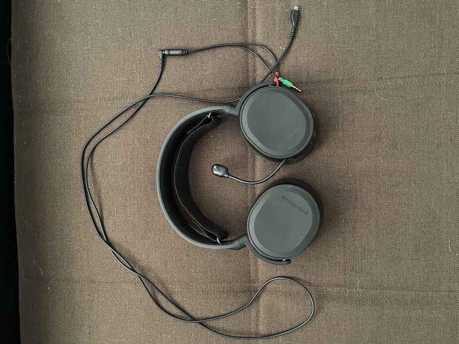 Наушники SteelSeries