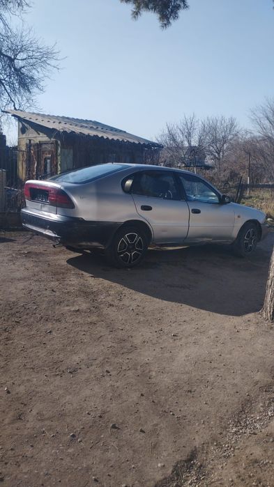 Продам машину срочно