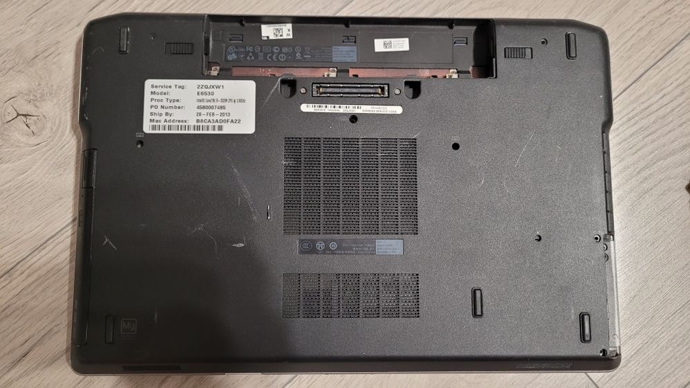 Laptop Dell Latitude E6530 i5-3320M 2.6 GHz / 6 GB / 1000 GB / Full HD
