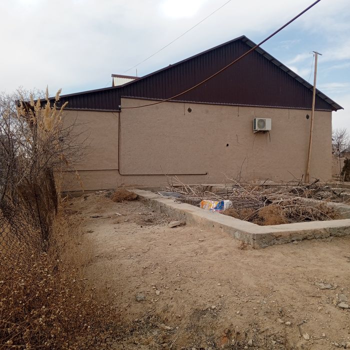 Uy sotiladi 18 soʻtiq sharlavuq