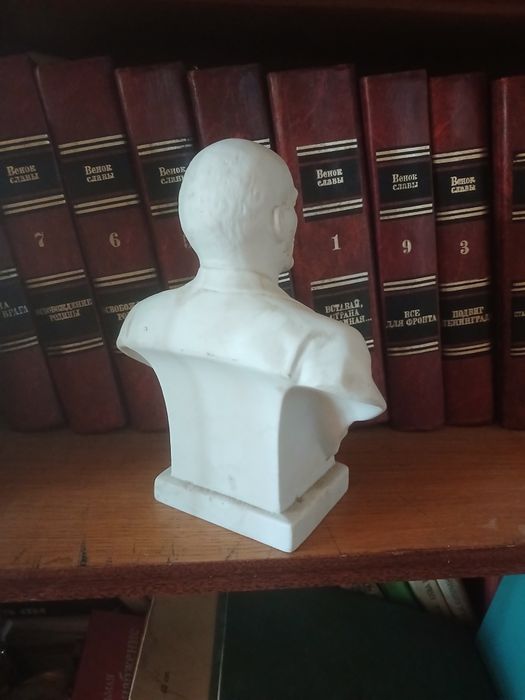 Продам Ленина советский