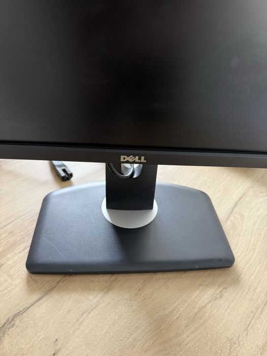 Монитор DELL - U2412M